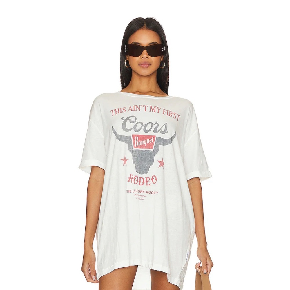 Coors Banquet Graphic T-Shirt